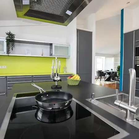 Regensburgs Grandioses Appartement