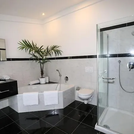 Regensburgs Grandioses Appartement Sinzing