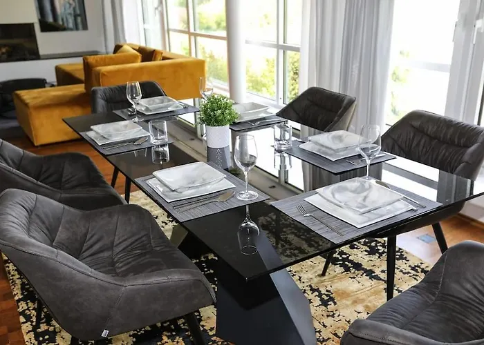 Regensburgs Grandioses Appartement