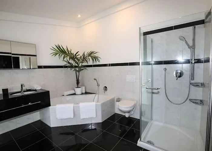 Regensburgs Grandioses Apartment Sinzing