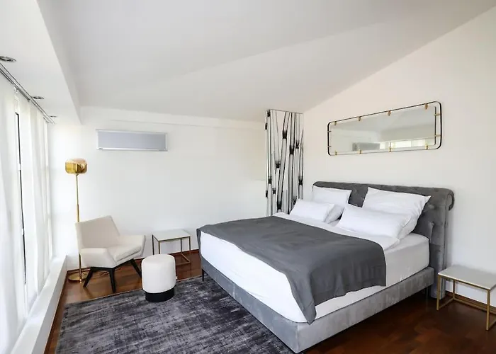 Regensburgs Grandioses Apartment Sinzing